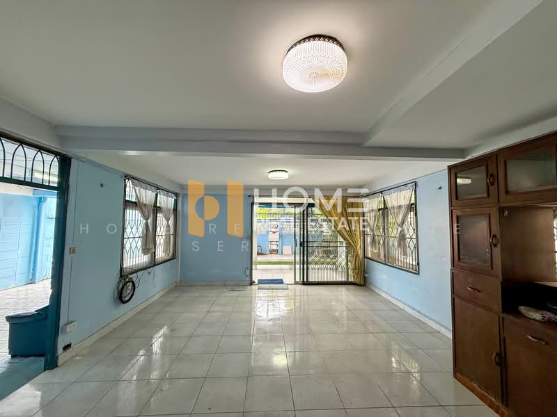 Detached House Soi Sukhumvit 101/1, Bangkok, Bang Chak, Phra Khanong, Bangkok, 4 Bedrooms, 200 sqm, Single Detached House For Sale, by HOME Real Estate Service, 500237407 - DDproperty.com