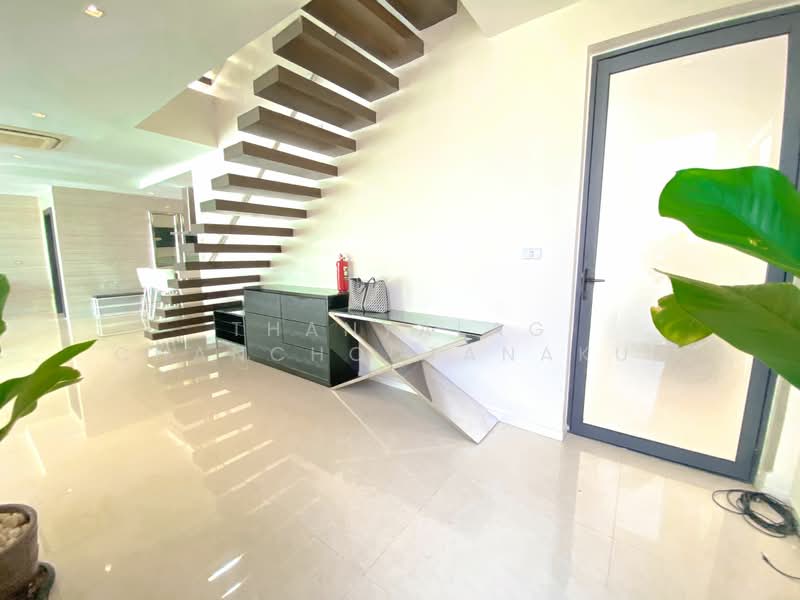 บ้าน 5-ห้องนอน, ชลบุรี, หนองปรือ, บางละมุง, ชลบุรี, 720 ตร.ม., บ้านเดี่ยว ขาย, โดย Thanyalag Chanchodtanakul, 500237416 - DDproperty.com