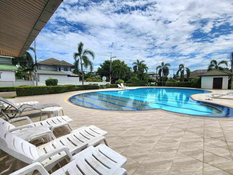 undefined, Chon Buri (Pattaya), Nong Pru, Bang Lamung (Pattaya), Chon Buri (Pattaya), 3 Bedrooms, 270 sqm, Villa For Sale, by Thitiporn Pawikham, 500237441 - DDproperty.com