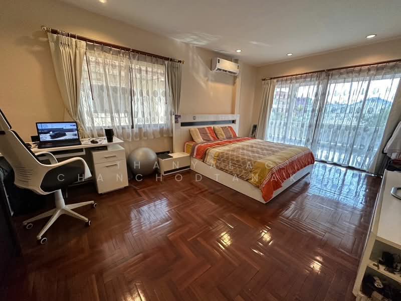 undefined, Chon Buri (Pattaya), Nong Pru, Bang Lamung (Pattaya), Chon Buri (Pattaya), 3 Bedrooms, 350 sqm, Single Detached House For Sale, by Thanyalag Chanchodtanakul, 500237442 - DDproperty.com