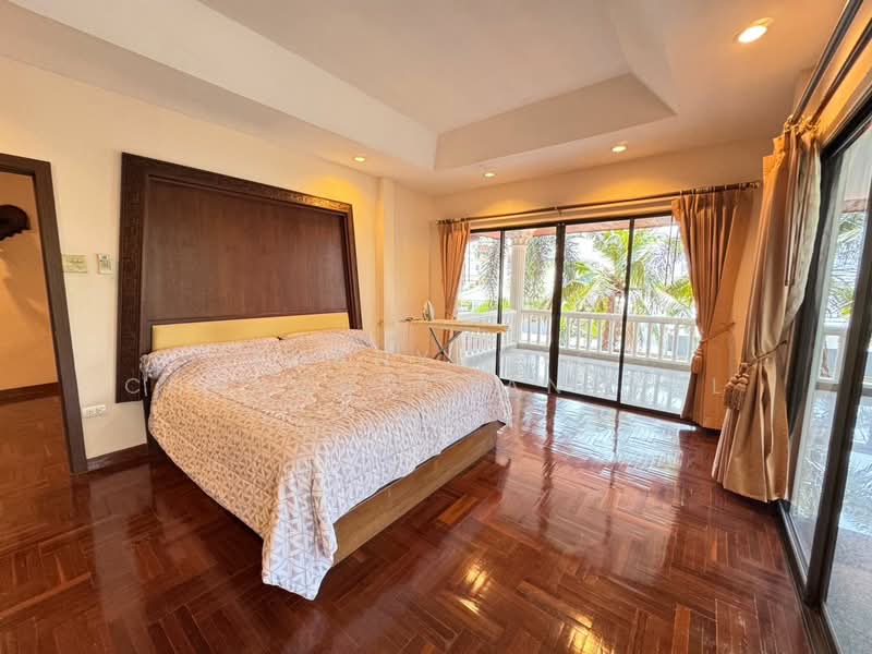 undefined, Chon Buri (Pattaya), Nong Pru, Bang Lamung (Pattaya), Chon Buri (Pattaya), 3 Bedrooms, 350 sqm, Single Detached House For Sale, by Thanyalag Chanchodtanakul, 500237442 - DDproperty.com