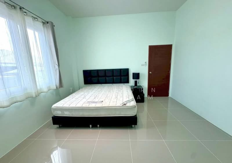 3-BR House, Chon Buri (Pattaya), Nong Pru, Bang Lamung (Pattaya), Chon Buri (Pattaya), 3 Bedrooms, 150 sqm, Single Detached House For Sale, by Thitiporn Pawikham, 500237461 - DDproperty.com
