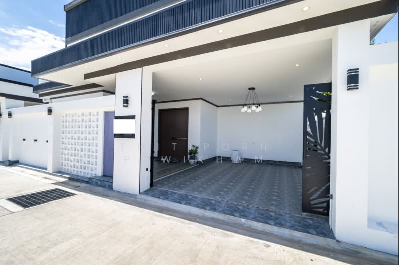 undefined, Chon Buri (Pattaya), Nong Pru, Bang Lamung (Pattaya), Chon Buri (Pattaya), 3 Bedrooms, 364 sqm, Villa For Rent, by Thitiporn Pawikham, 500237467 - DDproperty.com