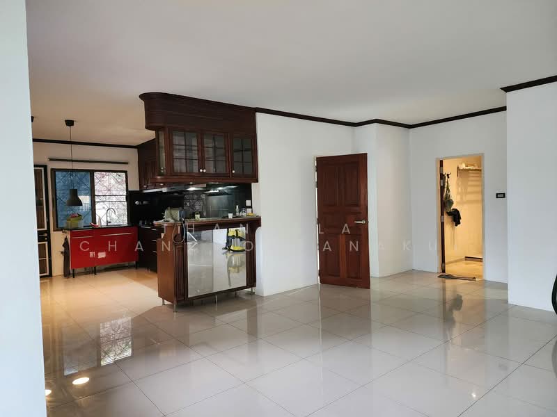 3-BR Villa, Chon Buri (Pattaya), Nong Pru, Bang Lamung (Pattaya), Chon Buri (Pattaya), 3 Bedrooms, 400 sqm, Villa For Sale, by Thanyalag Chanchodtanakul, 500237468 - DDproperty.com