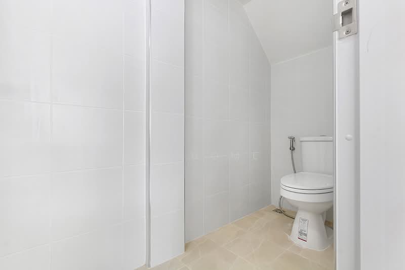 เศรณี ดอนเมือง-สรงประภา, Bangkok, Don Mueang, Don Mueang, Bangkok, 4 Bedrooms, 180 sqm, Townhouse For Sale, by NTBHOME, 500237486 - DDproperty.com