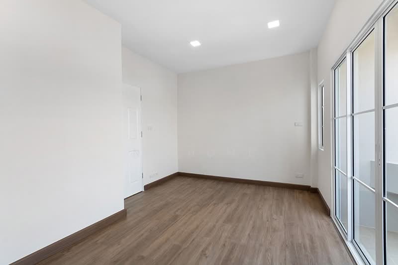 เศรณี ดอนเมือง-สรงประภา, Bangkok, Don Mueang, Don Mueang, Bangkok, 4 Bedrooms, 180 sqm, Townhouse For Sale, by NTBHOME, 500237486 - DDproperty.com