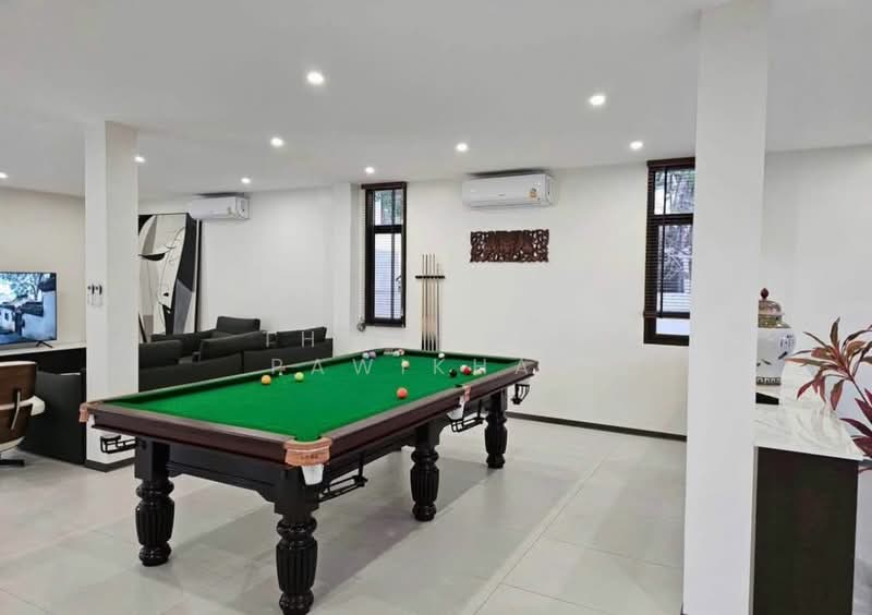 Phutara Estate, Chon Buri (Pattaya), 99 Pattanakarn Road, Nong Pru, Bang Lamung (Pattaya), Chon Buri (Pattaya), 6 Bedrooms, 600 sqm, Villa For Sale, by Thitiporn Pawikham, 500237497 - DDproperty.com