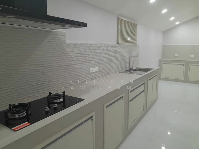 4-BR House, Chon Buri (Pattaya), Na Kloe, Bang Lamung (Pattaya), Chon Buri (Pattaya), 4 Bedrooms, 350 sqm, Single Detached House For Sale, by Thitiporn Pawikham, 500237520 - DDproperty.com