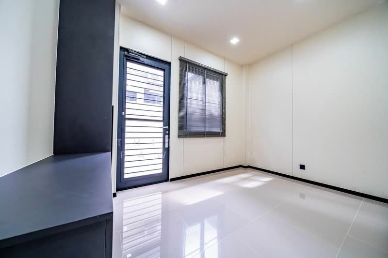 ARCADE by Patta, Chon Buri (Pattaya), Nong Pla Lai, Bang Lamung (Pattaya), Chon Buri (Pattaya), 5 Bedrooms, 300 sqm, Villa For Sale, by Thitiporn Pawikham, 500237531 - DDproperty.com