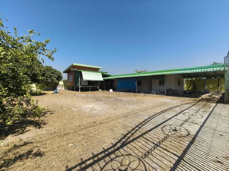 4-BR House, Chon Buri (Pattaya), Bang Phra, Si Racha, Chon Buri (Pattaya), 4 Bedrooms, 600 sqm, Single Detached House For Sale, by Thanyalag Chanchodtanakul, 500237533 - DDproperty.com