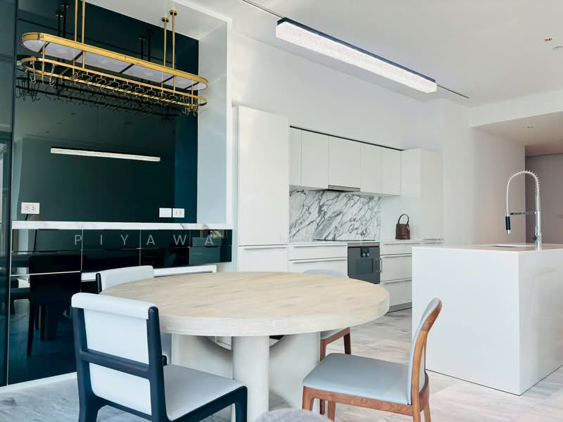 Four Seasons Private Residences : โฟร์ ซีซั่นส์ ไพรเวท เรสสิเด้นซ์, กรุงเทพ, 300 ถนนเจริญกรุง, ยานนาวา, สาทร, กรุงเทพ, 138 ตร.ม., คอนโด ให้เช่า, โดย Piyawan Maiyapan, 500237547 - DDproperty.com