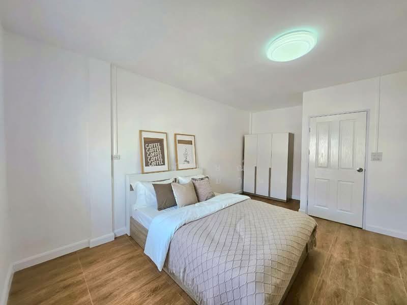 Sinthawee Ngam Charoen, Bangkok, Soi Ananmai Ngam Charoen, Tha Kham, Bang Khun Thian, Bangkok, 2 Bedrooms, 100 sqm, Townhouse For Sale, by พิจักษณ์ ตั้งพานิชยานนท์, 500237569 - DDproperty.com