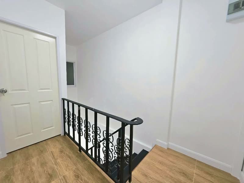 Sinthawee Ngam Charoen : สินทวีงามเจริญ ซอยอนามัยงามเจริญ, กรุงเทพ, ซอยอนามัยงามเจริญ, ท่าข้าม, บางขุนเทียน, กรุงเทพ, 100 ตร.ม., ทาวน์เฮ้าส์ ขาย, โดย พิจักษณ์ ตั้งพานิชยานนท์, 500237569 - DDproperty.com