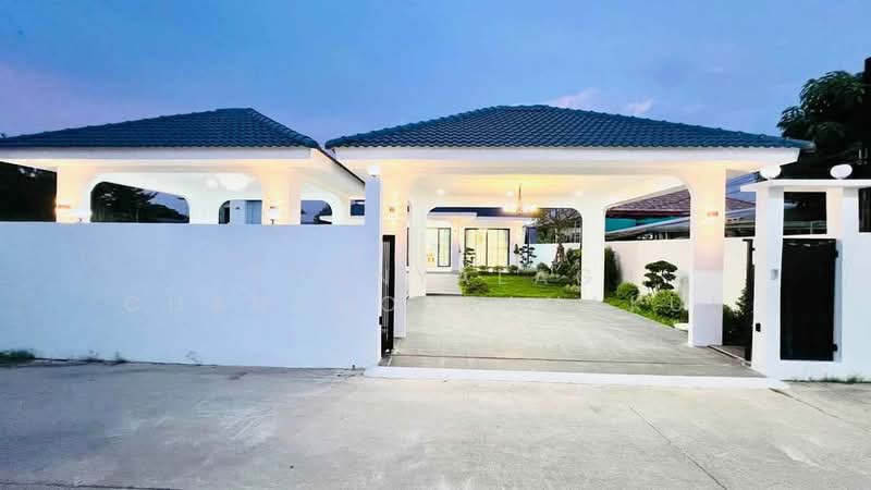 3-BR House, Chon Buri (Pattaya), Nong Pru, Bang Lamung (Pattaya), Chon Buri (Pattaya), 3 Bedrooms, 204 sqm, Single Detached House For Sale, by Thanyalag Chanchodtanakul, 500237573 - DDproperty.com