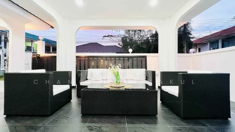 3-BR House, Chon Buri (Pattaya), Nong Pru, Bang Lamung (Pattaya), Chon Buri (Pattaya), 3 Bedrooms, 204 sqm, Single Detached House For Sale, by Thanyalag Chanchodtanakul, 500237573 - DDproperty.com