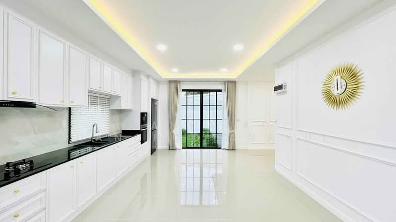 3-BR House, Chon Buri (Pattaya), Nong Pru, Bang Lamung (Pattaya), Chon Buri (Pattaya), 3 Bedrooms, 204 sqm, Single Detached House For Sale, by Thanyalag Chanchodtanakul, 500237573 - DDproperty.com