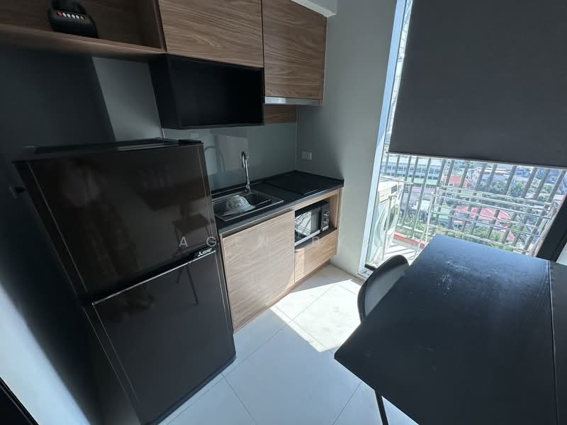 Brix Charan 64, Bangkok, 696 Charan Sanit Wong Road, Bang Yi Khan, Bang Phlat, Bangkok, 1 Bedroom, 29 sqm, Condo For Rent, by Agentbkk, 500237591 - DDproperty.com