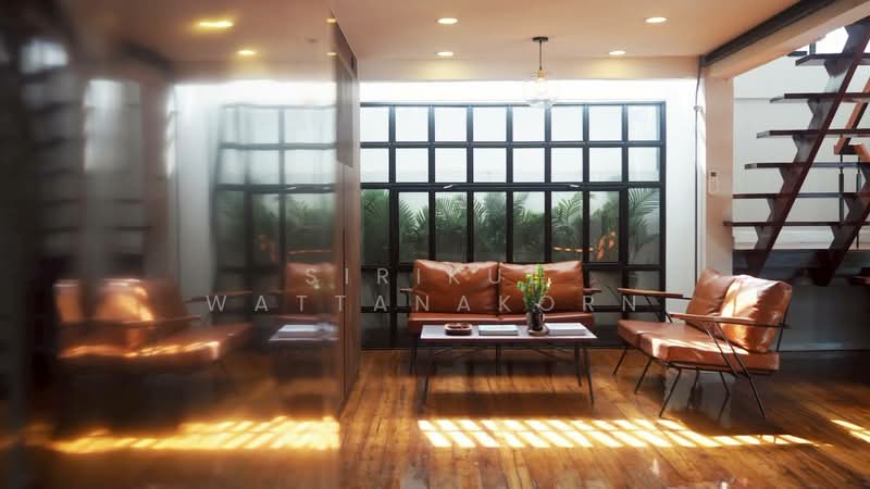 Pool villa in Onnut 17, Suitable for office or residential use, 6 car parks plus 5 more around, Bangkok, Onnut, Prawet, Prawet, Bangkok, , 260 sqm, Office Space For Sale, by Sirikul Wattanakorn, 500237594 - DDproperty.com