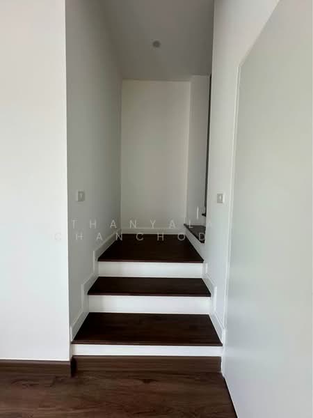 4-BR House, Chon Buri (Pattaya), Bang Phra, Si Racha, Chon Buri (Pattaya), 4 Bedrooms, 325 sqm, Single Detached House For Sale, by Thanyalag Chanchodtanakul, 500237612 - DDproperty.com