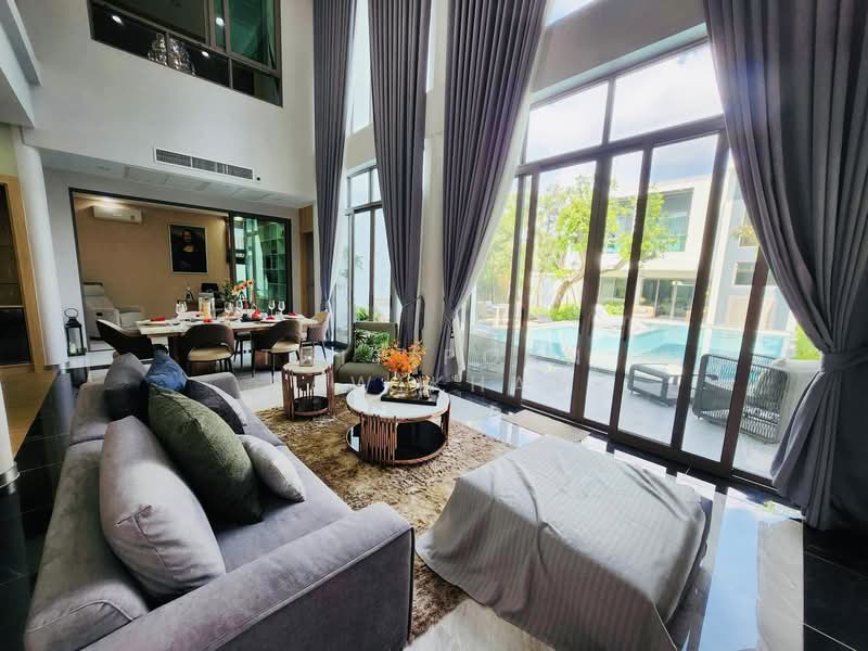 6-BR House, Chon Buri (Pattaya), Nong Pru, Bang Lamung (Pattaya), Chon Buri (Pattaya), 6 Bedrooms, 680 sqm, Single Detached House For Sale, by Thitiporn Pawikham, 500237642 - DDproperty.com