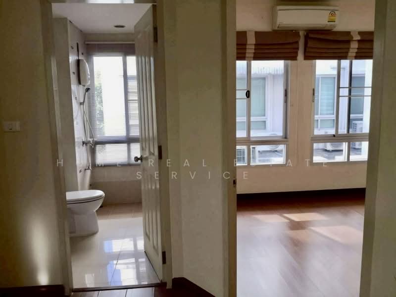 Baan Klang Muang Urbanion Srinakarin, Bangkok, Soi Srinakarin 46, Nong Bon, Prawet, Bangkok, 3 Bedrooms, 192 sqm, Townhouse For Sale, by HOME Real Estate Service, 500237661 - DDproperty.com