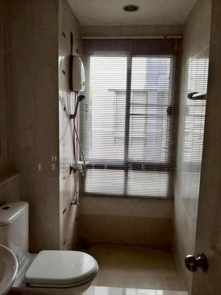 Baan Klang Muang Urbanion Srinakarin, Bangkok, Soi Srinakarin 46, Nong Bon, Prawet, Bangkok, 3 Bedrooms, 192 sqm, Townhouse For Sale, by HOME Real Estate Service, 500237661 - DDproperty.com