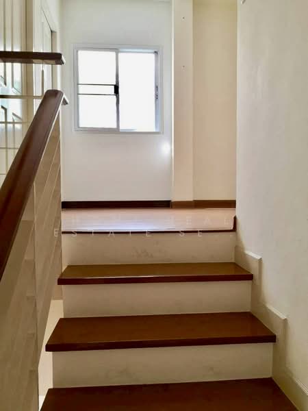 Baan Klang Muang Urbanion Srinakarin, Bangkok, Soi Srinakarin 46, Nong Bon, Prawet, Bangkok, 3 Bedrooms, 192 sqm, Townhouse For Sale, by HOME Real Estate Service, 500237661 - DDproperty.com