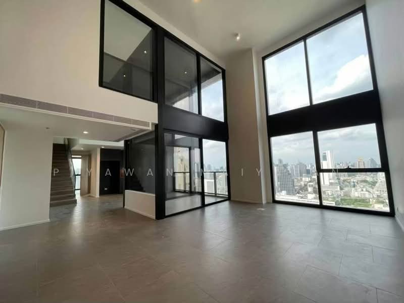 The Lofts Silom, Bangkok, Pramuan Road, Silom, Bang Rak, Bangkok, 2 Bedrooms, 121 sqm, Condo For Rent, by Piyawan Maiyapan, 500237673 - DDproperty.com