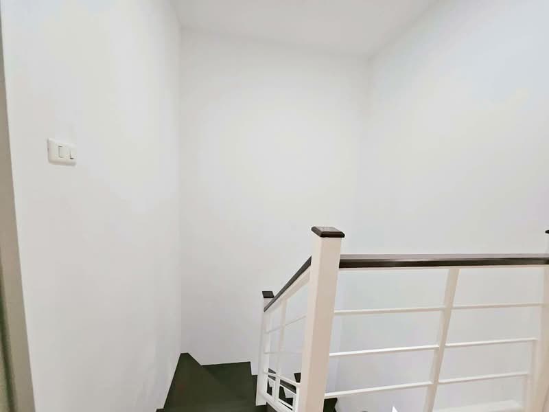 Pruksa Ville 25 Phutthabucha 36 : พฤกษาวิลล์ 25 พุทธบูชา 36, Bangkok, พุทธบูชา, Bangmot, Thung Khru, Bangkok, 3 Bedrooms, 110 sqm, Townhouse For Sale, by พิจักษณ์ ตั้งพานิชยานนท์, 500237675 - DDproperty.com