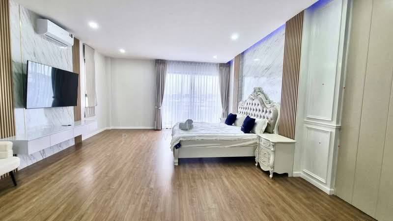 4-BR Villa, Chon Buri (Pattaya), Nong Pru, Bang Lamung (Pattaya), Chon Buri (Pattaya), 4 Bedrooms, 412 sqm, Villa For Rent, by Thitiporn Pawikham, 500237690 - DDproperty.com