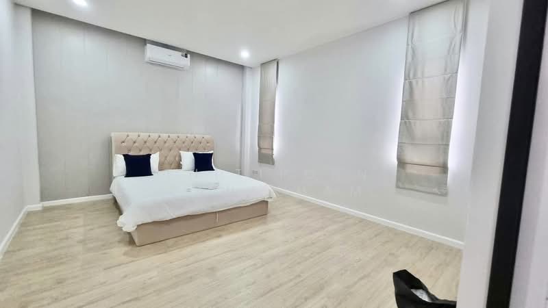 4-BR Villa, Chon Buri (Pattaya), Nong Pru, Bang Lamung (Pattaya), Chon Buri (Pattaya), 4 Bedrooms, 412 sqm, Villa For Rent, by Thitiporn Pawikham, 500237690 - DDproperty.com