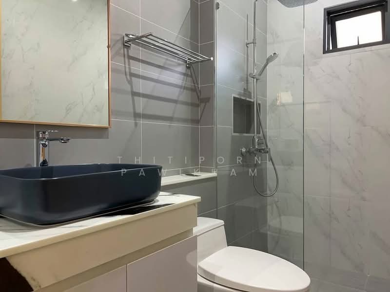 4-BR Villa, Chon Buri (Pattaya), Nong Pru, Bang Lamung (Pattaya), Chon Buri (Pattaya), 4 Bedrooms, 250 sqm, Villa For Sale, by Thitiporn Pawikham, 500237697 - DDproperty.com