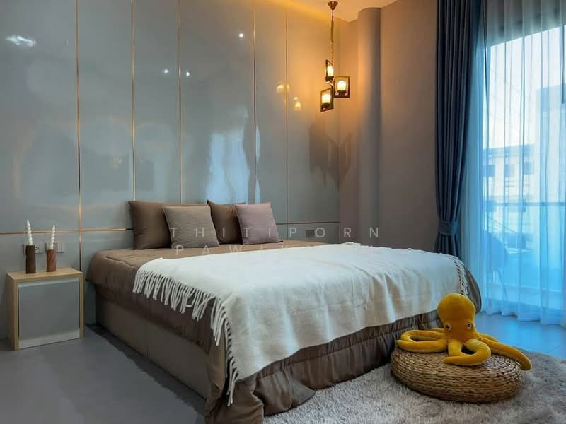 4-BR Villa, Chon Buri (Pattaya), Nong Pru, Bang Lamung (Pattaya), Chon Buri (Pattaya), 4 Bedrooms, 250 sqm, Villa For Sale, by Thitiporn Pawikham, 500237697 - DDproperty.com