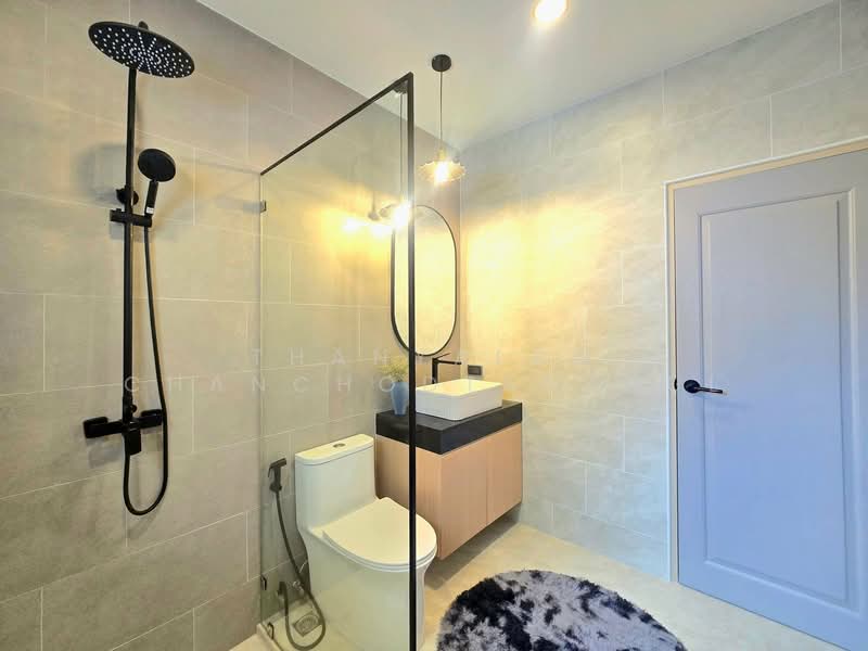 Patta Ville Village : หมู่บ้านภัททา วิลล์, ชลบุรี, พรประภานิมิตร 26 เมืองพัทยา, บางละมุง, บางละมุง, ชลบุรี, 170 ตร.ม., บ้านเดี่ยว ขาย, โดย Thanyalag Chanchodtanakul, 500237715 - DDproperty.com