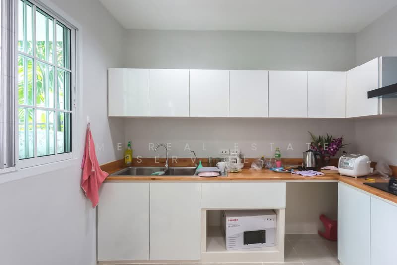 Baan Lat Dao, Bangkok, Soi Baan Lat Dao, Bang Na, Bang Na, Bangkok, 3 Bedrooms, 140 sqm, Townhouse For Sale, by HOME Real Estate Service, 500237720 - DDproperty.com