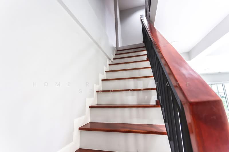 Baan Lat Dao, Bangkok, Soi Baan Lat Dao, Bang Na, Bang Na, Bangkok, 3 Bedrooms, 140 sqm, Townhouse For Sale, by HOME Real Estate Service, 500237720 - DDproperty.com