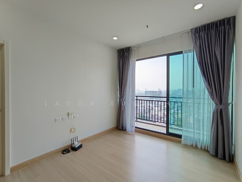Supalai Loft Yaek Fai Chai Station, Bangkok, 351 Charan Sanitwong Road 31 Alley, Bang Khun Sri, Bangkok Noi, Bangkok, 2 Bedrooms, 87 sqm, Condo For Sale, by Ladda Suebthai, 500237736 - DDproperty.com