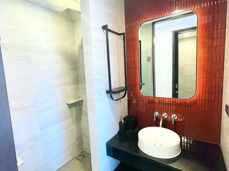 EDGE Central Pattaya, Chon Buri (Pattaya), Pattaya Sai Song, Bang Lamung, Bang Lamung (Pattaya), Chon Buri (Pattaya), 1 Bedroom, 30 sqm, Condo For Sale, by Thanyalag Chanchodtanakul, 500237741 - DDproperty.com