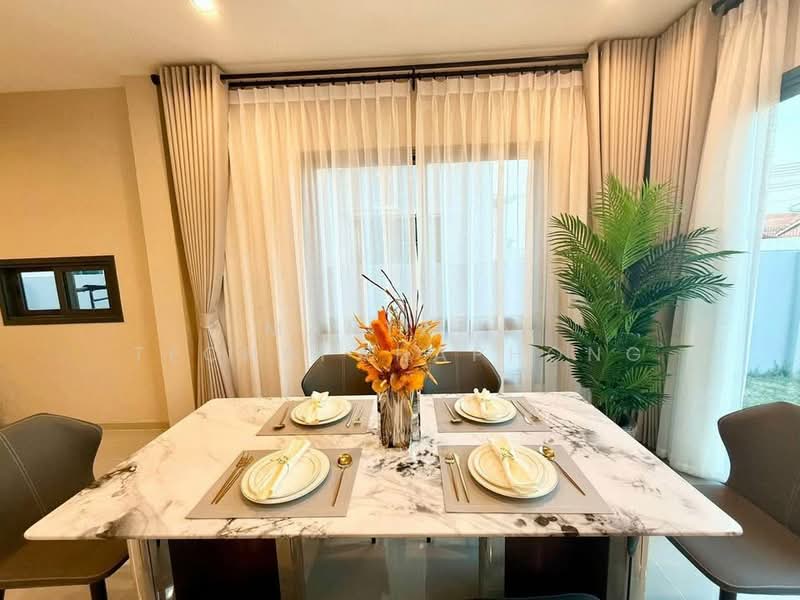 Patta Element, Chon Buri (Pattaya), Ta Khian Tia, Bang Lamung (Pattaya), Chon Buri (Pattaya), 4 Bedrooms, 350 sqm, Single Detached House For Rent, by Mantana Techapahaphong, 500237747 - DDproperty.com