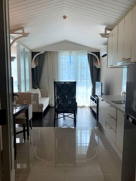 Grand Florida Beachfront : แกรนด์ ฟลอริด้า บีชฟร้อนท์, ชลบุรี, ซอยนาจอมเทียน 14, นาจอมเทียน, สัตหีบ, ชลบุรี, 36 ตร.ม., คอนโด ขาย, โดย Thanyalag Chanchodtanakul, 500237752 - DDproperty.com