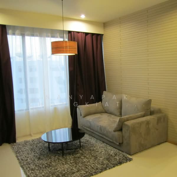 The Emporio Place, Bangkok, 93 Soi Sukhumvit 24, Sukhumvit Road, Khong Tan, Khlong Toei, Bangkok, 1 Bedroom, 47 sqm, Condo For Rent, by Nanyapak Khongkiattipan, 500237761 - DDproperty.com