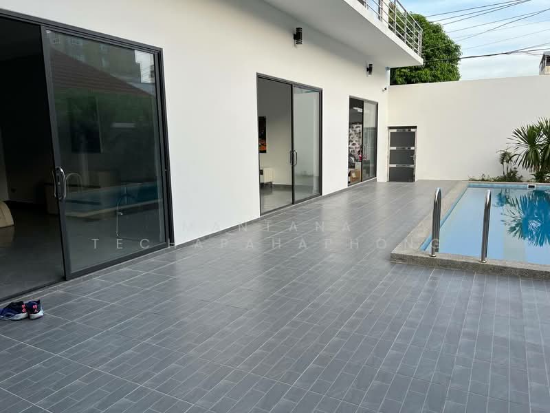 5-BR House, Chon Buri (Pattaya), Nong Pru, Bang Lamung (Pattaya), Chon Buri (Pattaya), 5 Bedrooms, 500 sqm, Single Detached House For Rent, by Mantana Techapahaphong, 500237778 - DDproperty.com