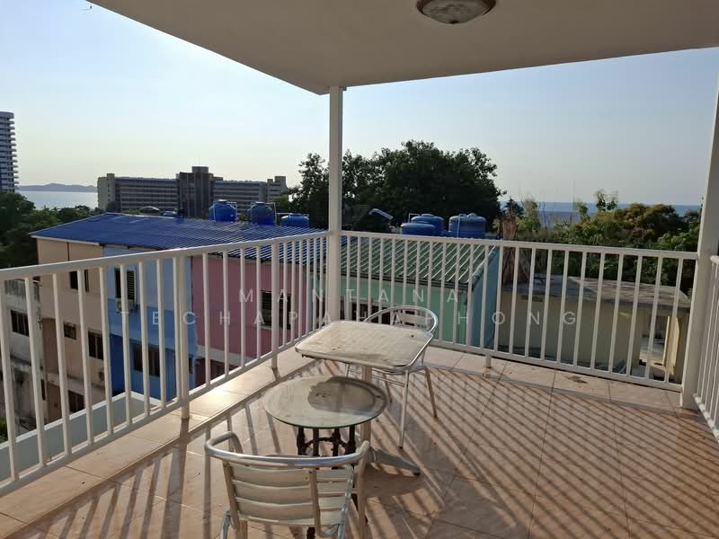 4-BR Townhouse, Chon Buri (Pattaya), Nong Pru, Bang Lamung (Pattaya), Chon Buri (Pattaya), 4 Bedrooms, 250 sqm, Townhouse For Rent, by Mantana Techapahaphong, 500237828 - DDproperty.com