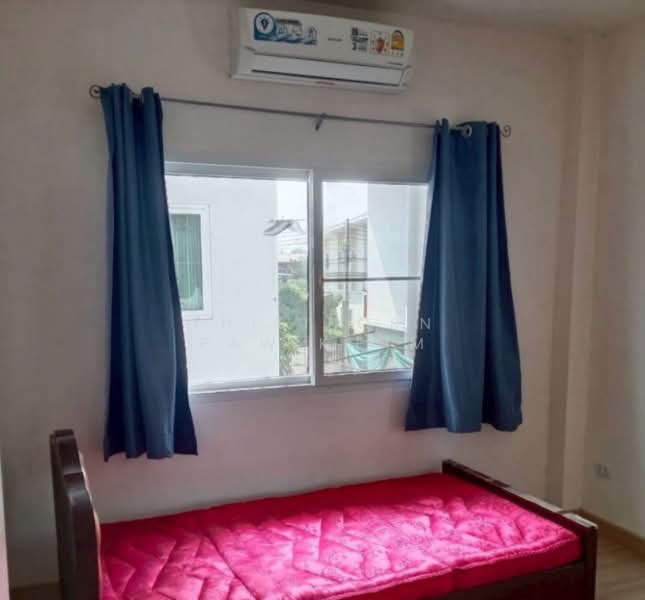 undefined, Chon Buri (Pattaya), Bang Lamung, Bang Lamung (Pattaya), Chon Buri (Pattaya), 3 Bedrooms, 204 sqm, Semi-Detached House (Twin House) For Sale, by Thitiporn Pawikham, 500237871 - DDproperty.com