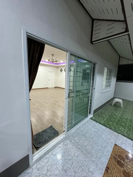 2-BR House, Chon Buri (Pattaya), Nong Pru, Bang Lamung (Pattaya), Chon Buri (Pattaya), 2 Bedrooms, 270 sqm, Single Detached House For Sale, by Thanyalag Chanchodtanakul, 500237880 - DDproperty.com