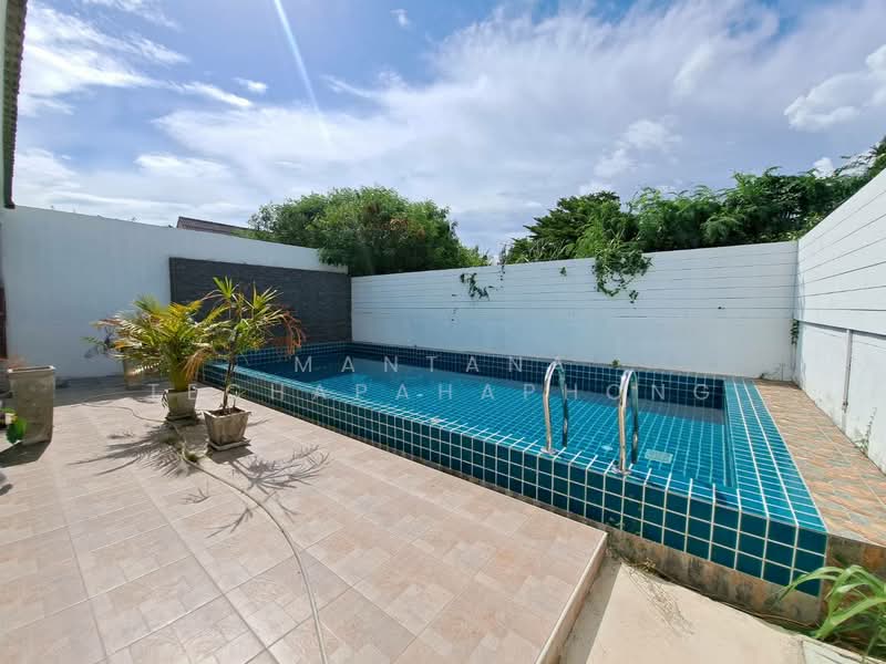 3-BR House, Prachuap Khiri Khan, Nong Kae, Hua Hin, Prachuap Khiri Khan, 3 Bedrooms, 120 sqm, Single Detached House For Rent, by Mantana Techapahaphong, 500237881 - DDproperty.com