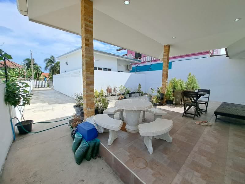 3-BR House, Prachuap Khiri Khan, Nong Kae, Hua Hin, Prachuap Khiri Khan, 3 Bedrooms, 120 sqm, Single Detached House For Rent, by Mantana Techapahaphong, 500237881 - DDproperty.com