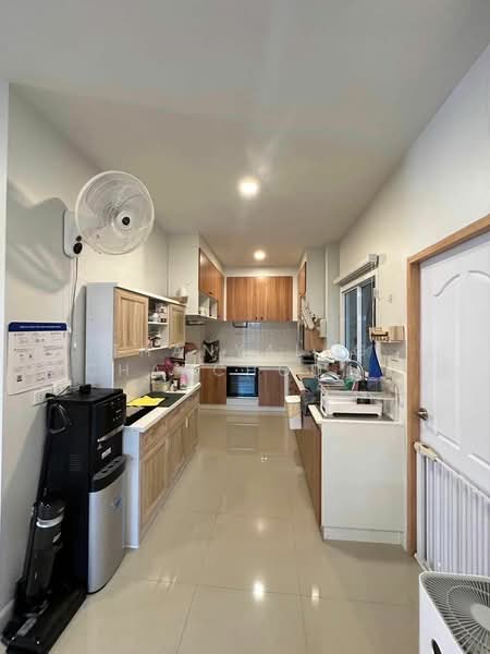 undefined, Chon Buri (Pattaya), Nong Pru, Bang Lamung (Pattaya), Chon Buri (Pattaya), 3 Bedrooms, 200 sqm, Single Detached House For Sale, by Thanyalag Chanchodtanakul, 500237888 - DDproperty.com