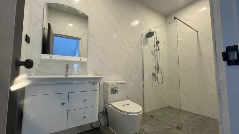 บ้าน 4-ห้องนอน, ชลบุรี, หนองปรือ, บางละมุง, ชลบุรี, 270 ตร.ม., บ้านเดี่ยว ขาย, โดย Thitiporn Pawikham, 500237904 - DDproperty.com