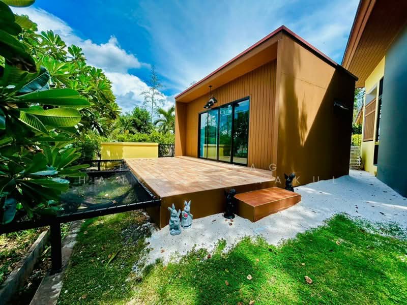 The Village Housing Estate by Horseshoe Point : เดอะ วิลเลจ เฮ้าส์ซิ่ง เอสเตท โดย ฮอร์สชู พอยท์, ชลบุรี, ถนนทุ่งกลม-ห้วยตาหนู, หนองปรือ, บางละมุง, ชลบุรี, 220 ตร.ม., บ้านเดี่ยว ขาย, โดย Thanyalag Chanchodtanakul, 500237925 - DDproperty.com